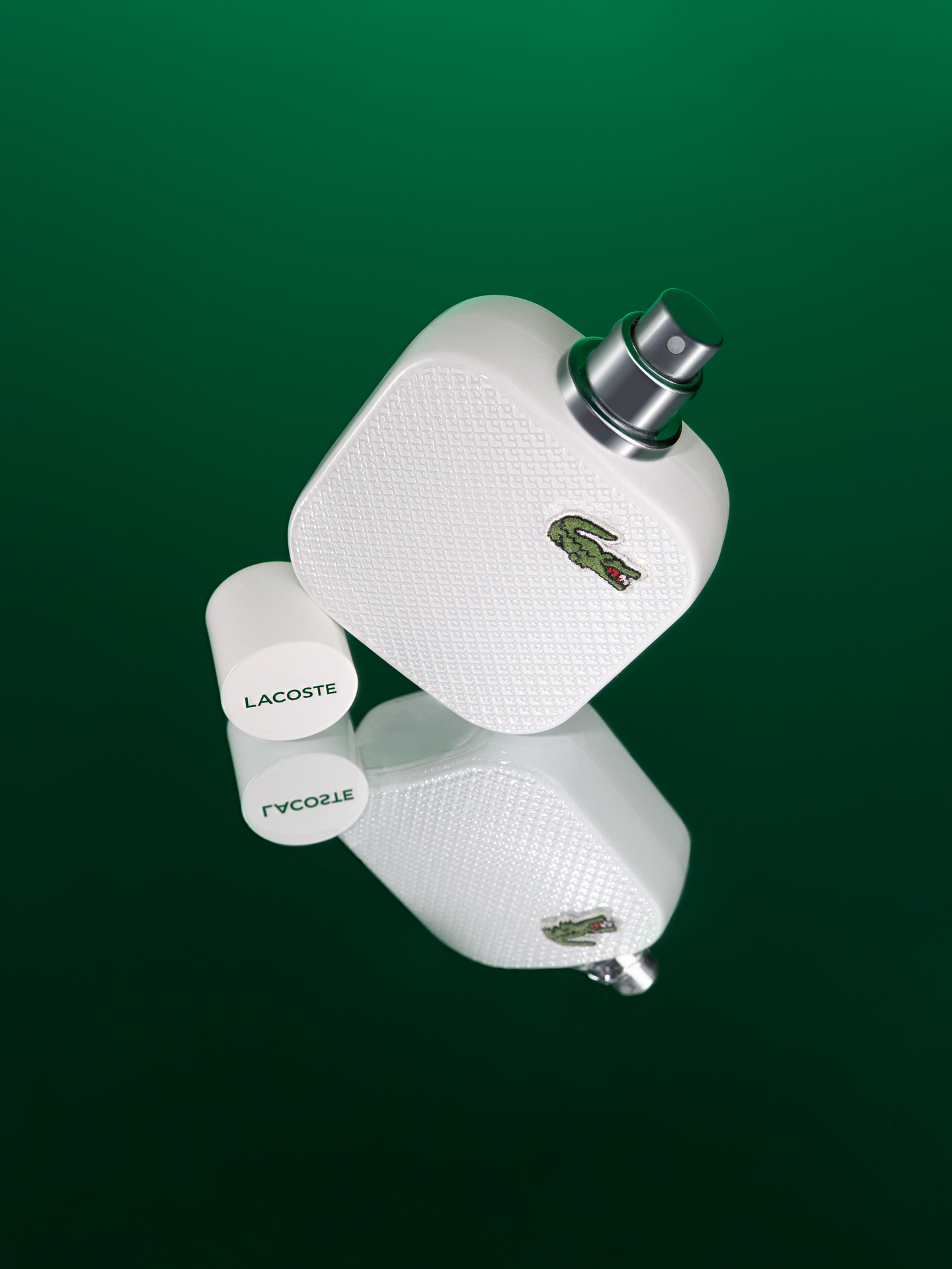 Lacoste — Packshot parfum